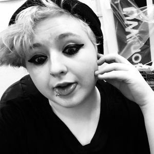 Meet your Posher, Sienna